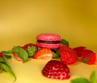 🌟✨ Célébrons la délicatesse et la beauté du macaron en ce jour spécial du 20 mars : la Journée mondiale du macaron ! 🎉 

C’est une belle occasion de se faire plaisir en savourant ces petits trésors sucrés, symboles d’élégance et de raffinement. ✨🌸💕

Laissez-vous emporter par leurs couleurs éclatantes et leurs saveurs exquises. 

Bonne Journée mondiale du macaron à tous les amateurs de douceurs ! 🌈🍰